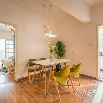 西安Locals路客·西安雁塔A15舍公寓(与西影路分店)酒店提供图片