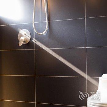 成都山与民宿island(鸟语林度假村分店)酒店提供图片