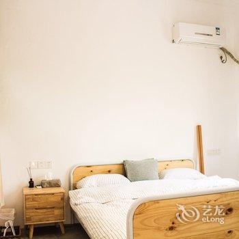 成都山与民宿island(鸟语林度假村分店)酒店提供图片