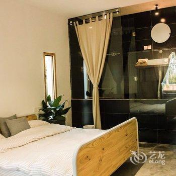 成都山与民宿island(鸟语林度假村分店)酒店提供图片