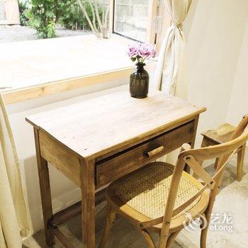 成都山与民宿island(鸟语林度假村分店)酒店提供图片