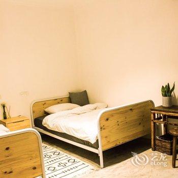 成都山与民宿island(鸟语林度假村分店)酒店提供图片