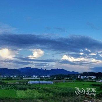 黄山梦溪方会设计收藏酒店(西溪南古村落店)酒店提供图片