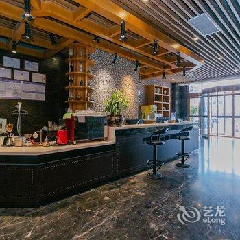 喆啡酒店(南充西华师大华凤校区气象公园店)酒店提供图片