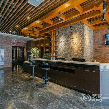 喆啡酒店(南充西华师大华凤校区气象公园店)酒店提供图片