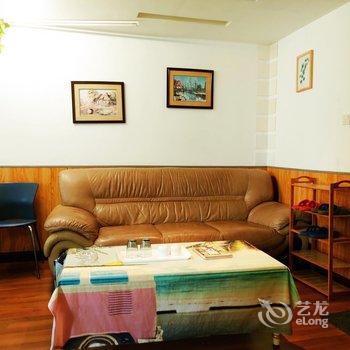 重庆六味地黄丸子公寓(重庆洪崖洞分店)酒店提供图片