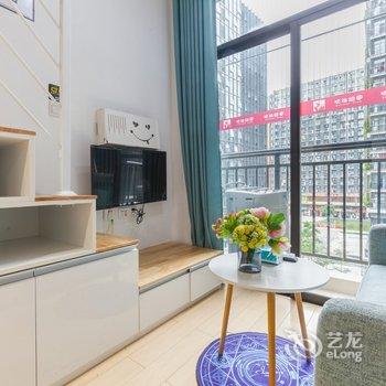 广州小柏屋公寓(北街路上十二巷分店)酒店提供图片