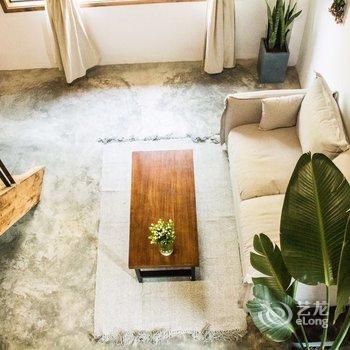 成都山与民宿island(鸟语林度假村分店)酒店提供图片