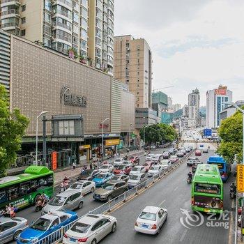 贵阳三只小猪都市民宿酒店提供图片