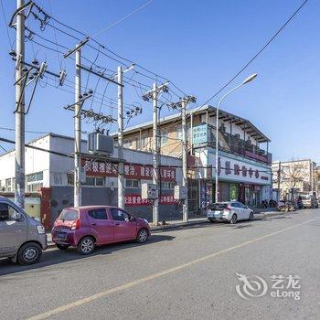 北京亲情公寓酒店提供图片