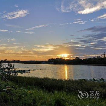 鄂州心湖畔醉公寓(金碧天下店)酒店提供图片