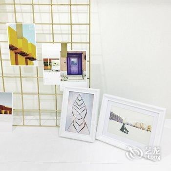 上海老弄堂天窗小白屋普通公寓酒店提供图片