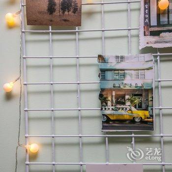 上海外滩边的英式老房带阳台Loft旅行家复式酒店提供图片