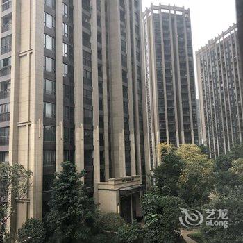 南宁美少女战士LgR公寓酒店提供图片