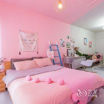 重庆贰楼的小姐姐公寓酒店提供图片