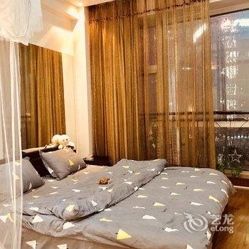 重庆鱼小七公寓(重庆洪崖洞分店)酒店提供图片