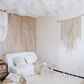 重庆未知民宿(潘家沟分店)酒店提供图片