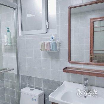 黑山风情公寓(剑兰路分店)酒店提供图片