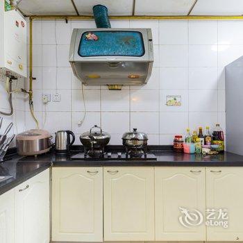 幺妹家普通公寓(成都西北桥路口店)酒店提供图片