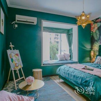 成都路客BC1190精品民宿酒店提供图片