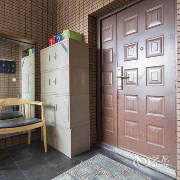 重庆路客AA7440精品民宿酒店提供图片