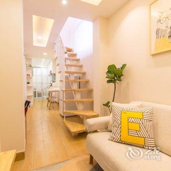 广州Locals路客·广州越秀A83舍公寓(五仙古观分店)酒店提供图片