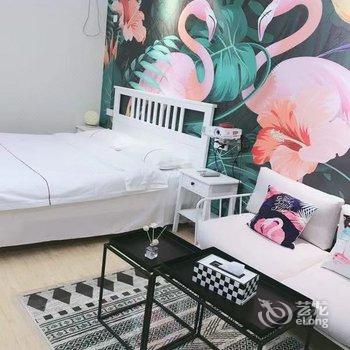成都红影温馨之家公寓(12号店)酒店提供图片