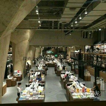 成都周周小家特色民宿酒店提供图片