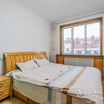 青岛恋家金沙滩高层阳光充沛大床房公寓(云雾山路分店)酒店提供图片