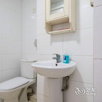 广州路客精品民宿BB5670酒店提供图片