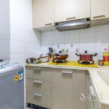 广州路客BE9050精品民宿酒店提供图片