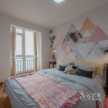 西安Locals路客·西安碑林A46舍公寓(小雁塔路分店)酒店提供图片