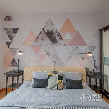 西安Locals路客·西安碑林A46舍公寓(小雁塔路分店)酒店提供图片