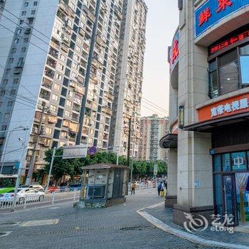 重庆巴宿城市民宿(人口文化园分店)酒店提供图片