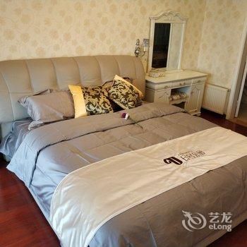 往事如疯公寓(北京郎家园路北口店)酒店提供图片