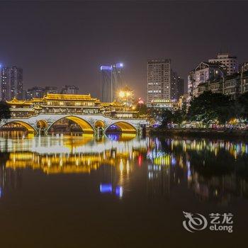 成都的明天和土土公寓酒店提供图片