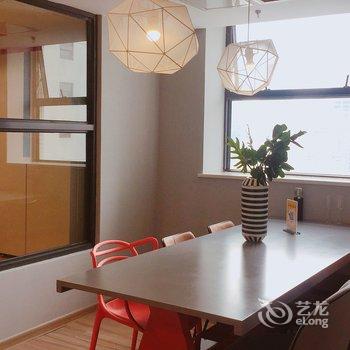 成都乐享多公寓(全年红红木艺术馆分店)酒店提供图片