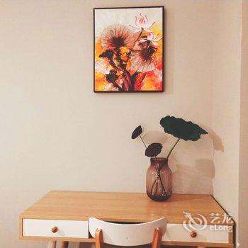 成都乐享多公寓(全年红红木艺术馆分店)酒店提供图片