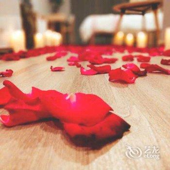 成都乐享多公寓(全年红红木艺术馆分店)酒店提供图片