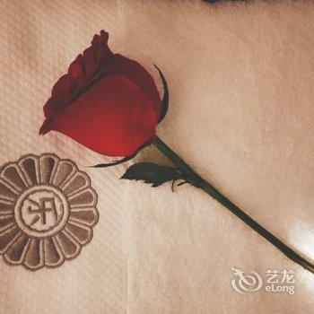 成都乐享多公寓(全年红红木艺术馆分店)酒店提供图片