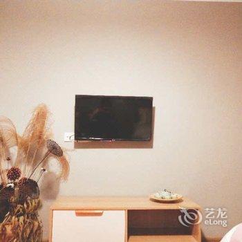 成都乐享多公寓(全年红红木艺术馆分店)酒店提供图片