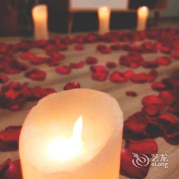 成都乐享多公寓(全年红红木艺术馆分店)酒店提供图片