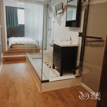 西安vivi家城市生活民宿(大雁塔村分店)酒店提供图片