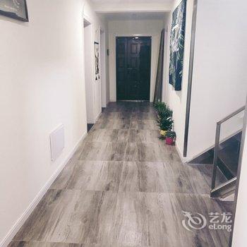 西安vivi家城市生活民宿(大雁塔村分店)酒店提供图片