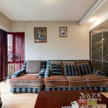 重庆解放碑拾辰小栈公寓(长江滨江路分店)酒店提供图片