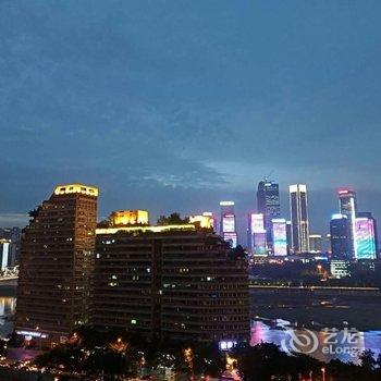 重庆曾小姐的House公寓(天主教若瑟堂分店)酒店提供图片