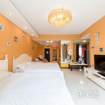 重庆解放碑拾辰小栈公寓(长江滨江路分店)酒店提供图片