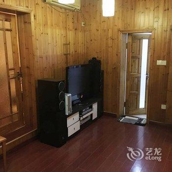 青岛(地铁步行三分钟)欧式私家精品双卧客房公寓(2号店)酒店提供图片