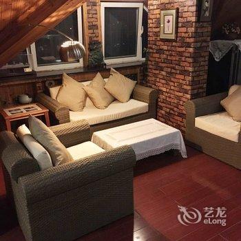 青岛(地铁步行三分钟)欧式私家精品双卧客房公寓(2号店)酒店提供图片