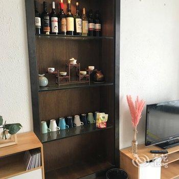 成都华西川大附近文艺复式楼中楼10居公寓(金陵横路48号分店)酒店提供图片